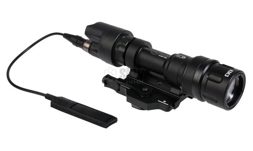 Linterna Táctica M952V 380 Lumens Surefire(Element)