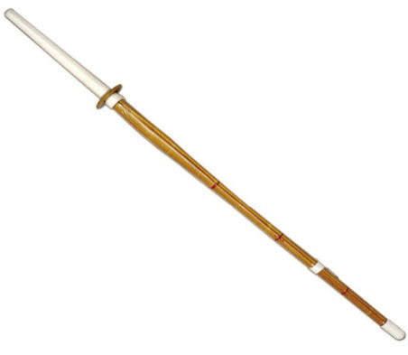 Espadas y dagas de bambú