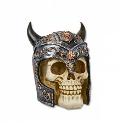 Calavera Casco Vikingo Resina