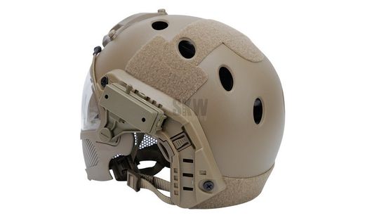 Casco Tipo Fast y Mascara Tan Delta Tactics
