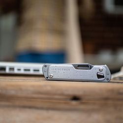 Leatherman Free T4