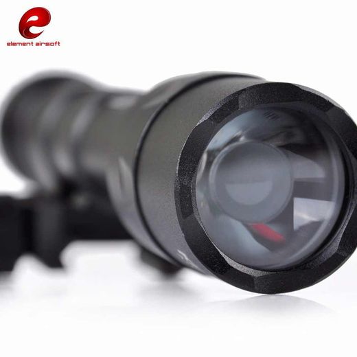 Linterna Táctica M600U 500 Lumens Surefire (Element)