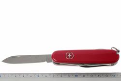 Multiusos Victorinox "Spartan" 12 Funciones