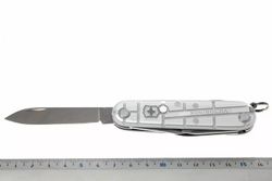 Multiusos Victorinox "Spartan" 12 Funciones