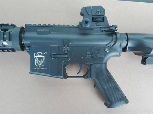 Réplica Aeg M4 Cqb Golden Eagle